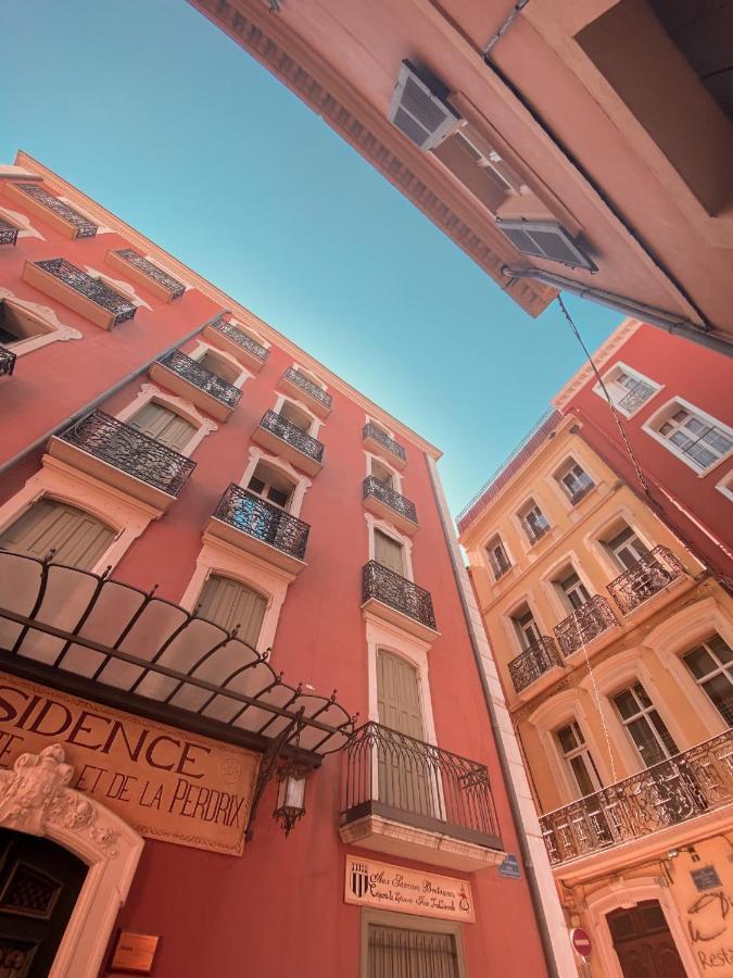 Ennea - Jacuzzi & Luxury Suites (Adults Only) Perpignan Buitenkant foto
